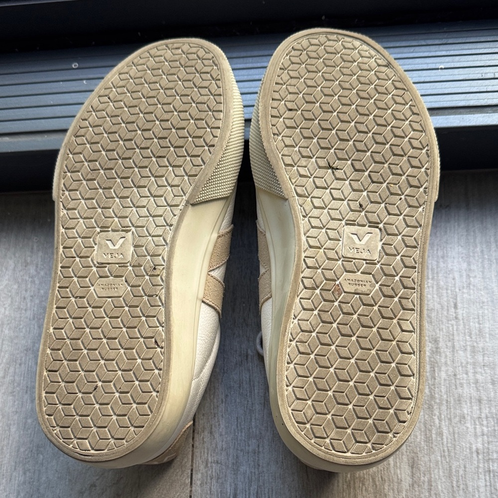 Veja CAMPO LEATHER WHITE NATURAL
 Sneakers Running Shoes US 6 EUR 37 - Picture 10 of 10